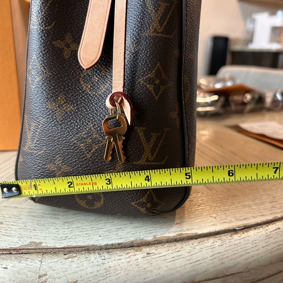 Louis Vuitton Monogram Montaigne BB MNG Hand Bag - Picture 13 of 16